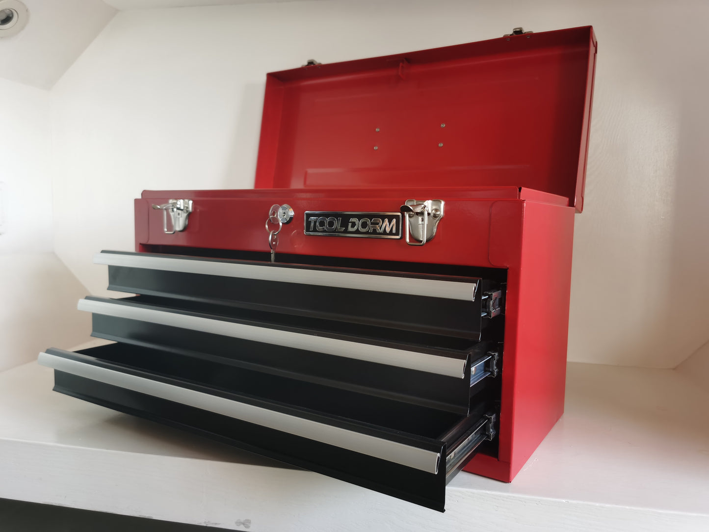 20.3inch Metal Tool Box With 2-4 Drawers Portable Steel Tool Chest With Metal Cylinder Lock And Latch Closure, Black And Red Two Color Powder Coating, Suitable For Garage, Warehouse